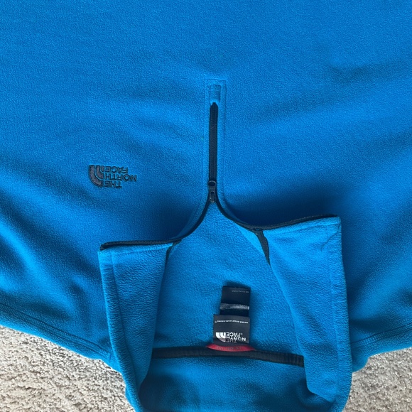 Men’s NORTH FACE Fleece Half Zip - Picture 2 of 2